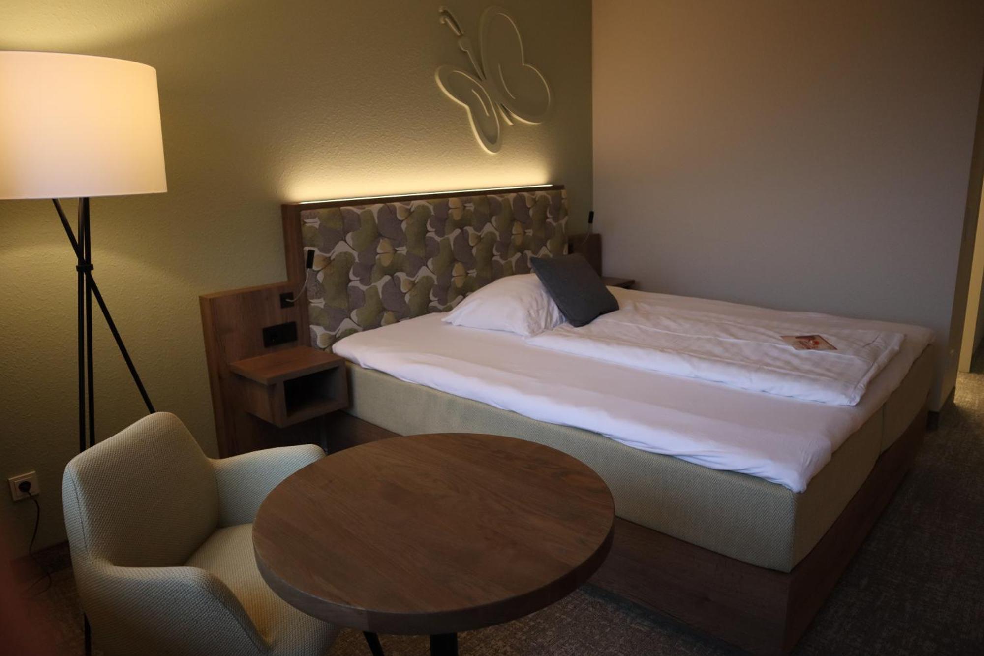 Wohlfuehlhotel Der Jaegerhof Willebadessen Εξωτερικό φωτογραφία