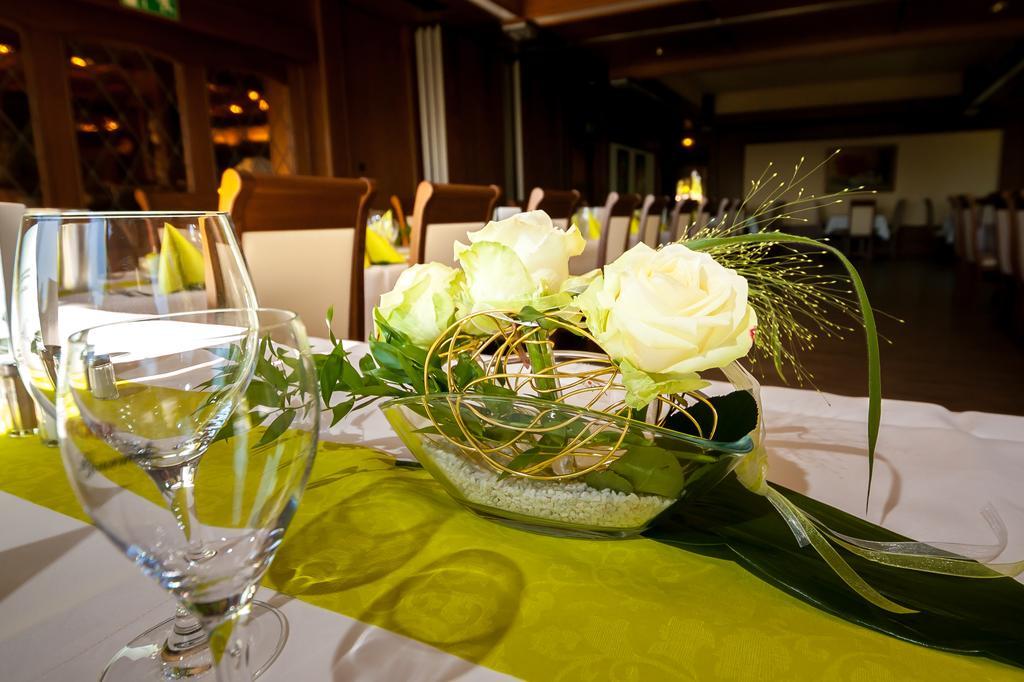 Wohlfuehlhotel Der Jaegerhof Willebadessen Εξωτερικό φωτογραφία
