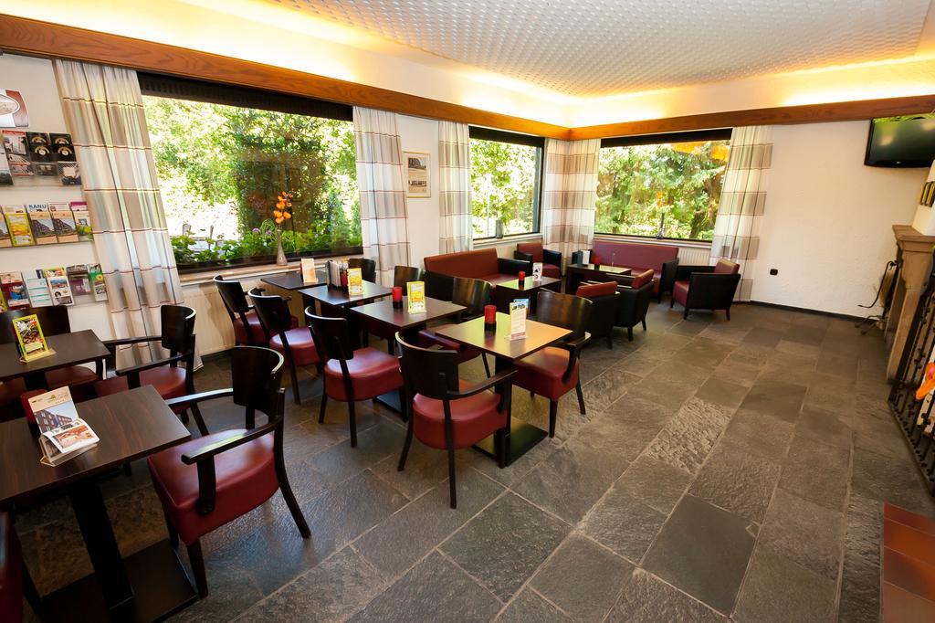 Wohlfuehlhotel Der Jaegerhof Willebadessen Εξωτερικό φωτογραφία