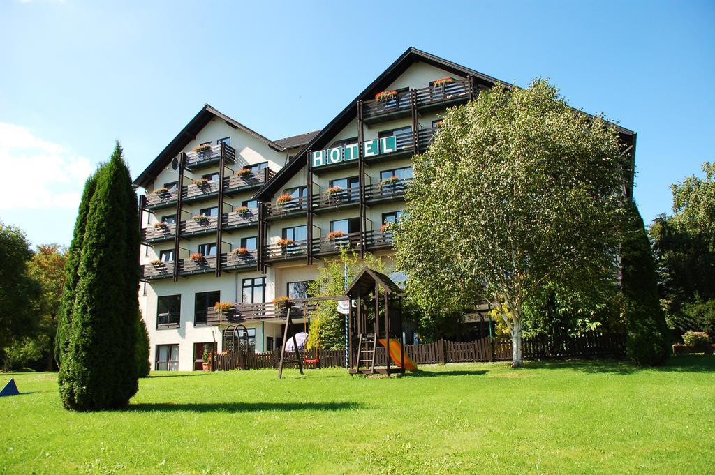 Wohlfuehlhotel Der Jaegerhof Willebadessen Εξωτερικό φωτογραφία